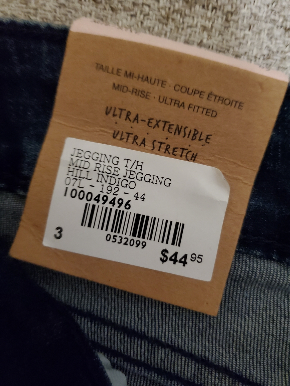 Garage Mid-Rise Ripped Skinny Jeans NWT - Dark Blue - - Picture 4 of 4